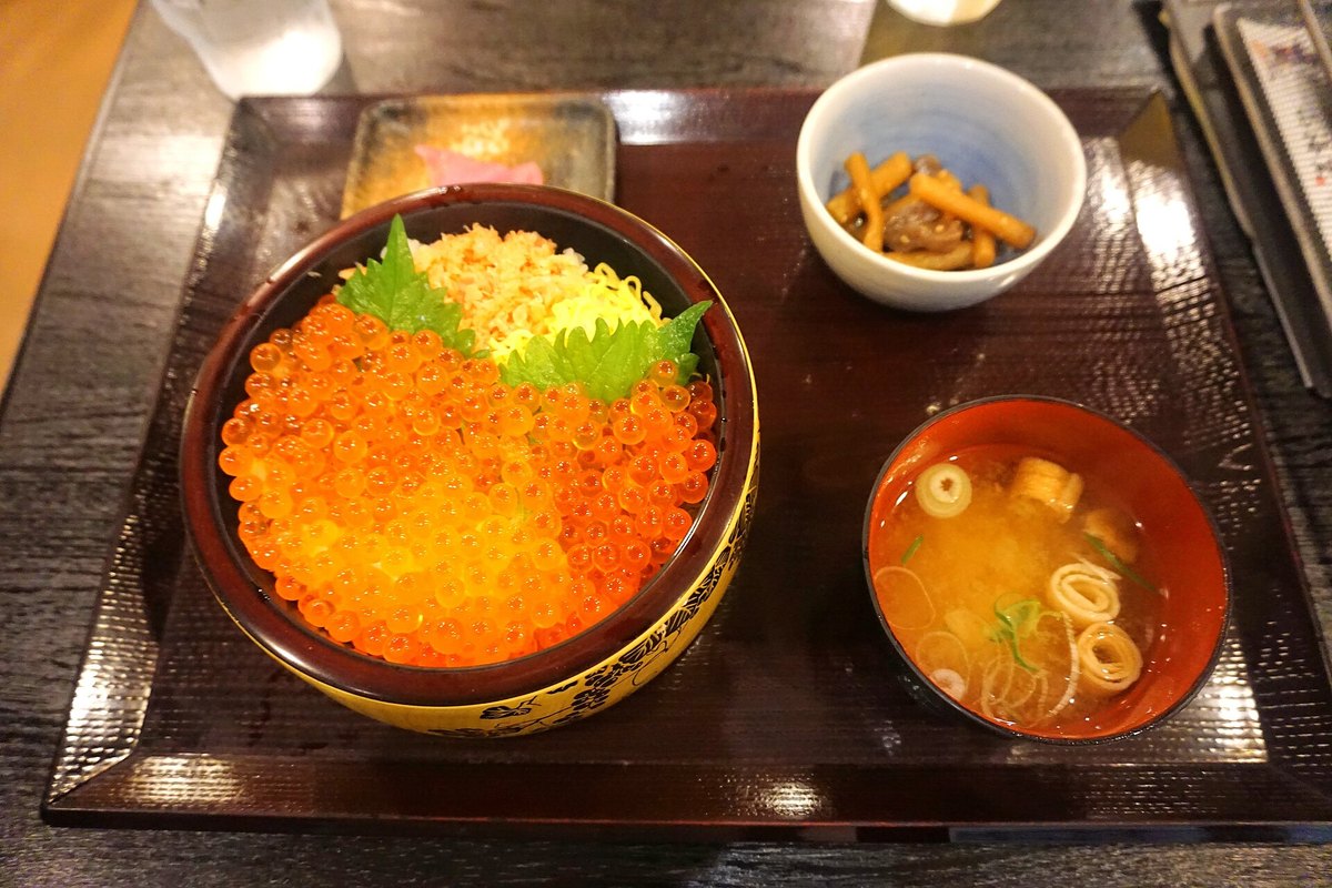 北海道のいくら丼