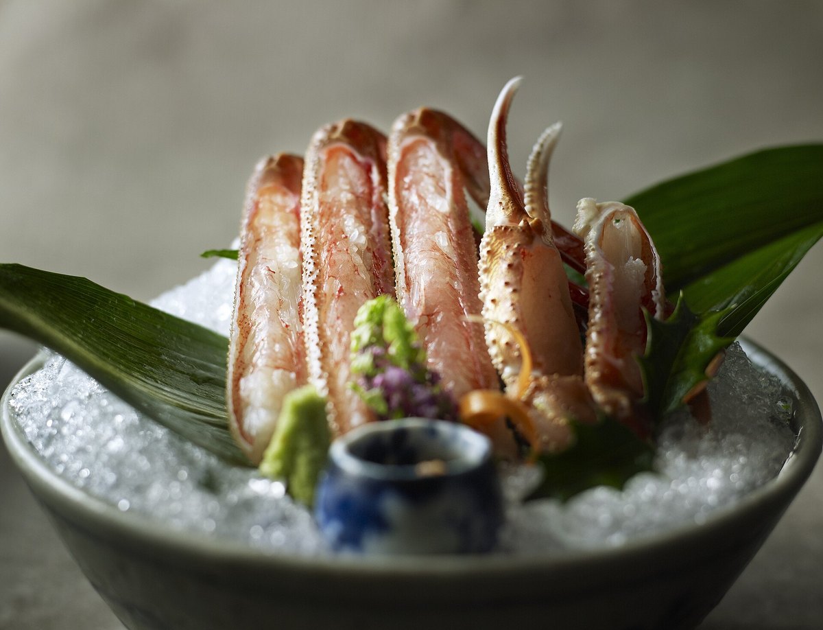 松葉ガニの刺身